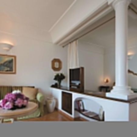 Covo Dei Saraceni Hotell Positano Rum bild